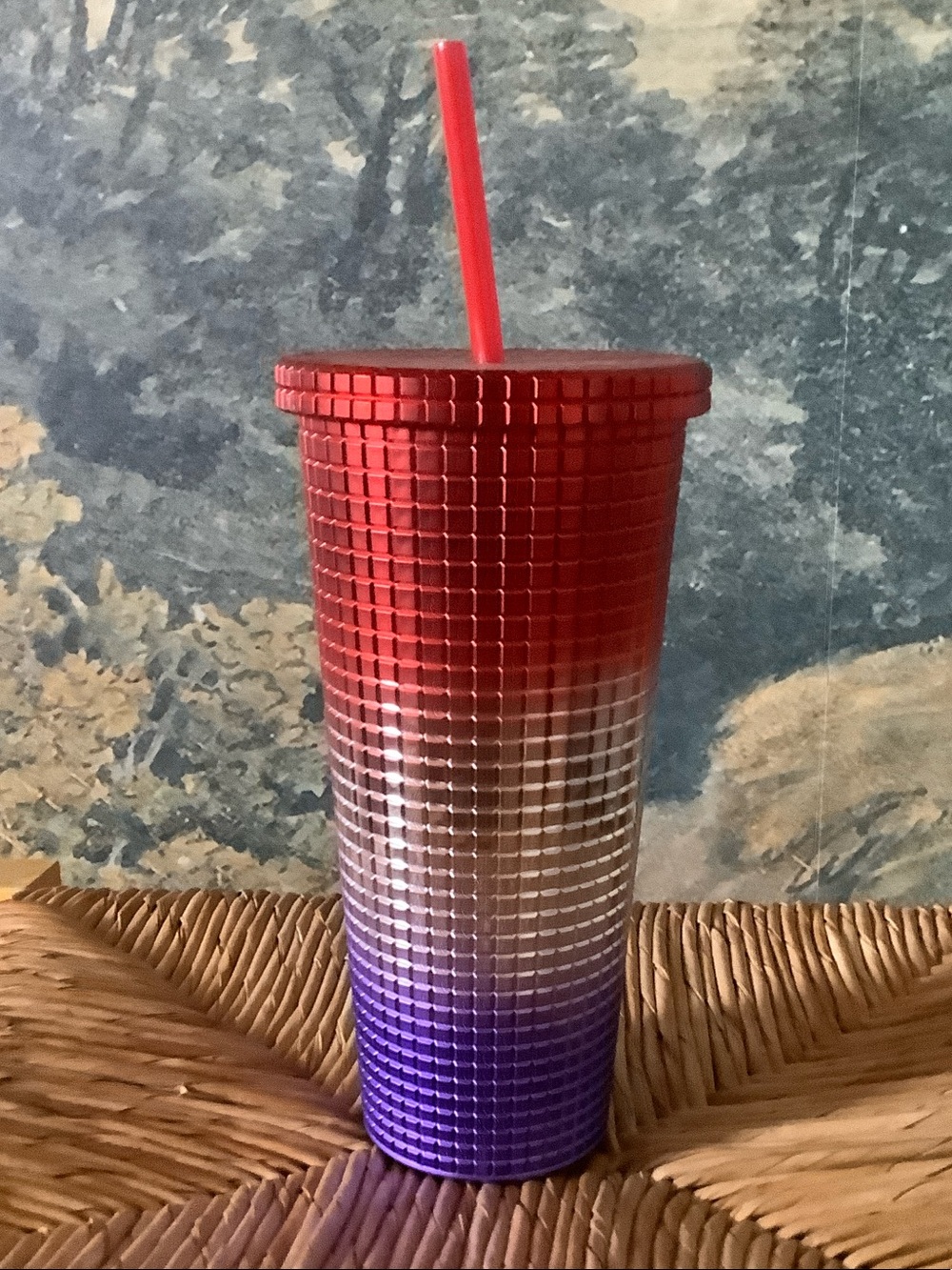 Gradient Studded Tumbler - Red to Purple